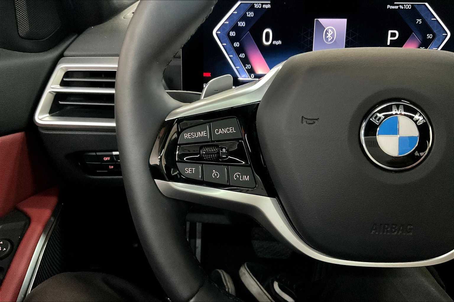 Used 2025 BMW 330i Sedan w/ Premium Package image 21