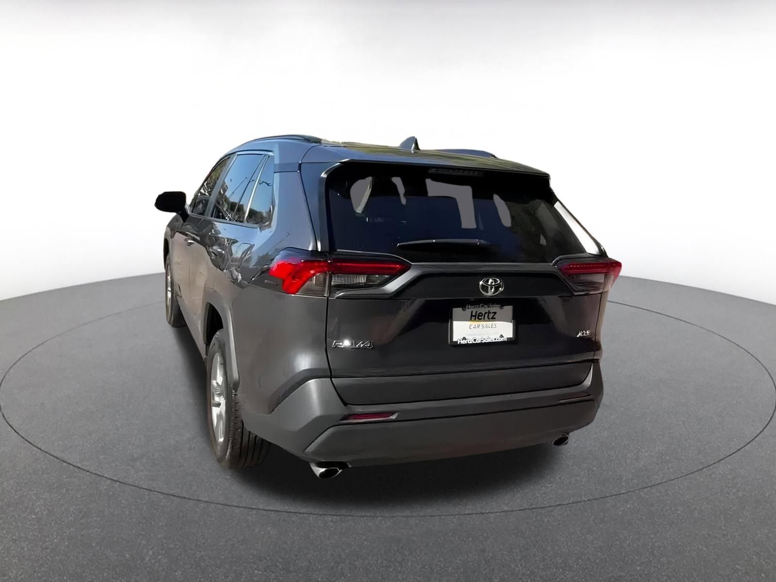 Used 2025 Toyota RAV4 XLE image 11