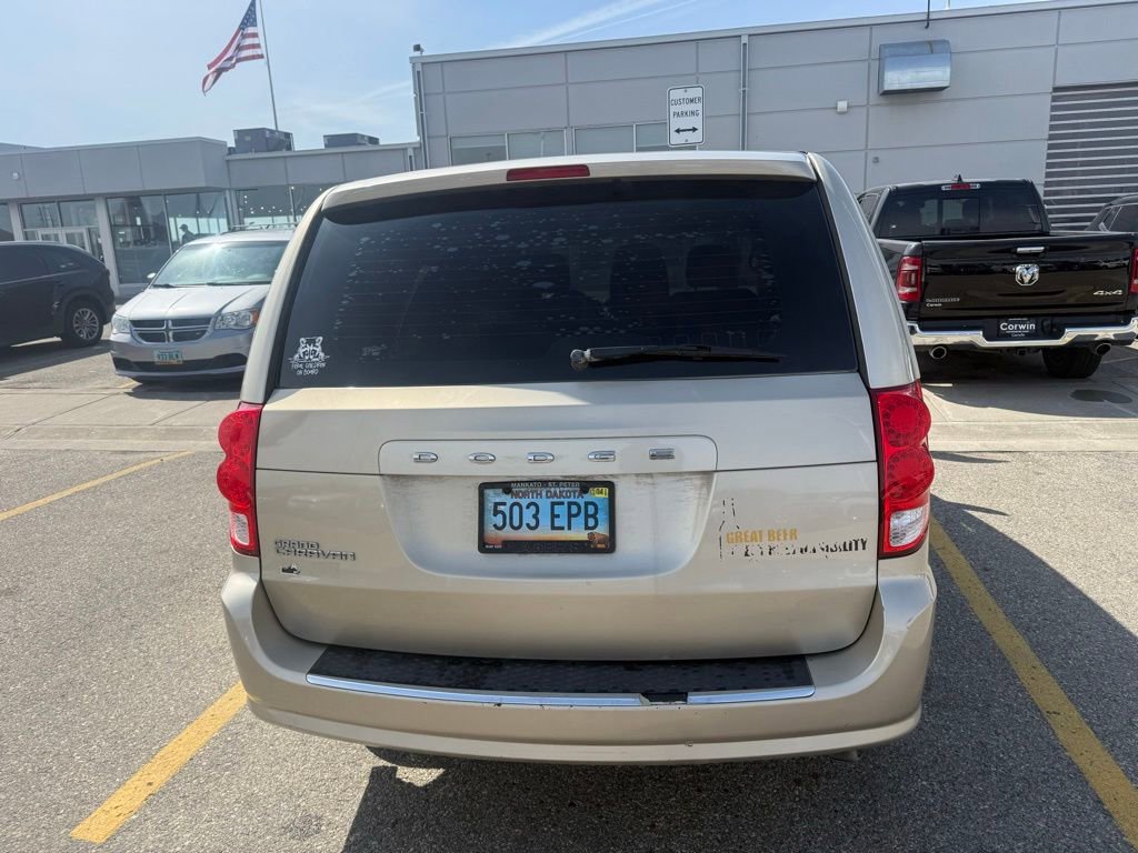 Used 2015 Dodge Grand Caravan American Value Package FWD image 6