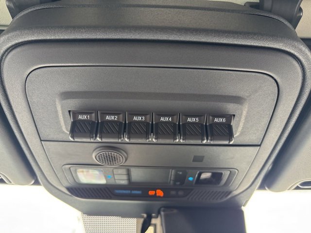 Used 2024 Ford Bronco Badlands image 31