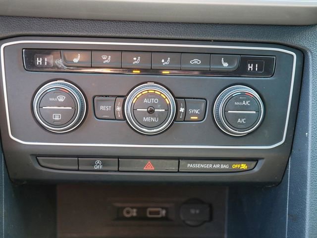 Used 2019 Volkswagen Atlas SE w/ Towing Package image 31