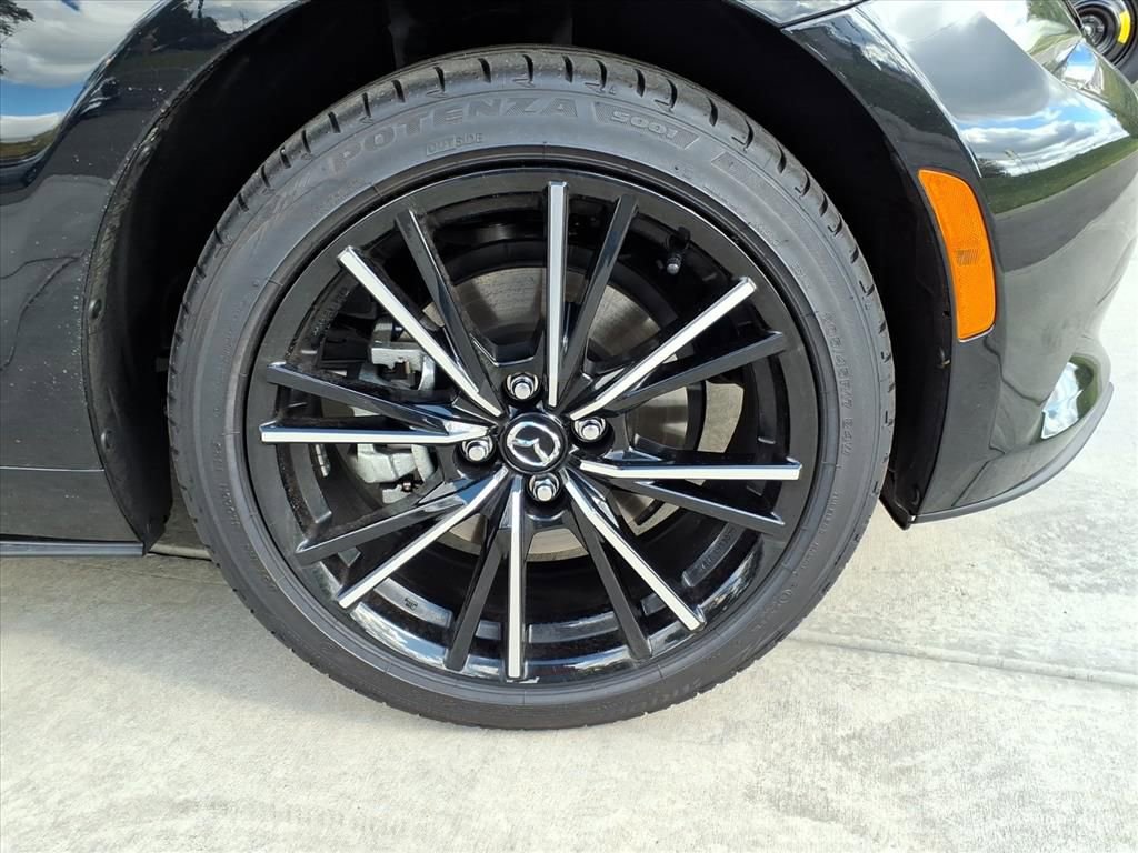 New 2025 MAZDA MX-5 Miata RF Grand Touring image 10