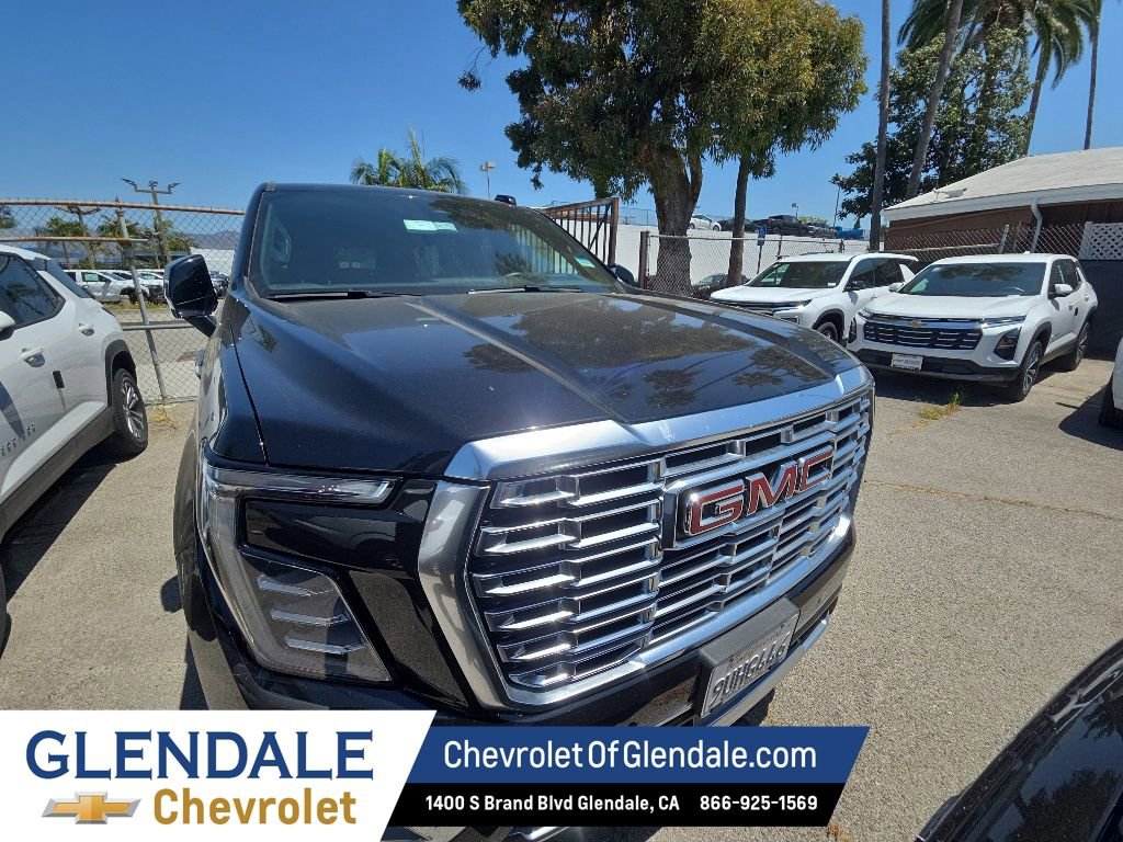 Certified 2025 GMC Yukon XL Denali AWD/4WD image 10
