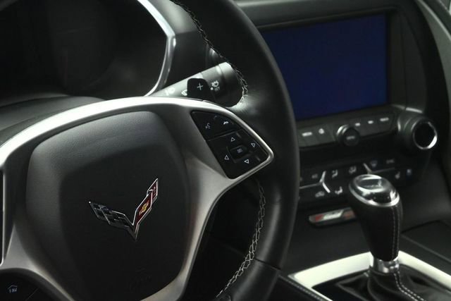Used 2015 Chevrolet Corvette Z06 w/ 3LZ Preferred Equipment Group RWD image 41