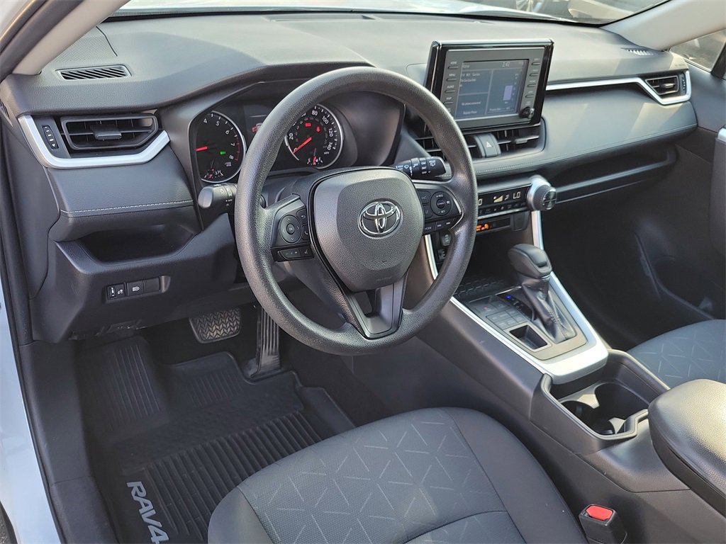 Used 2019 Toyota RAV4 XLE image 22