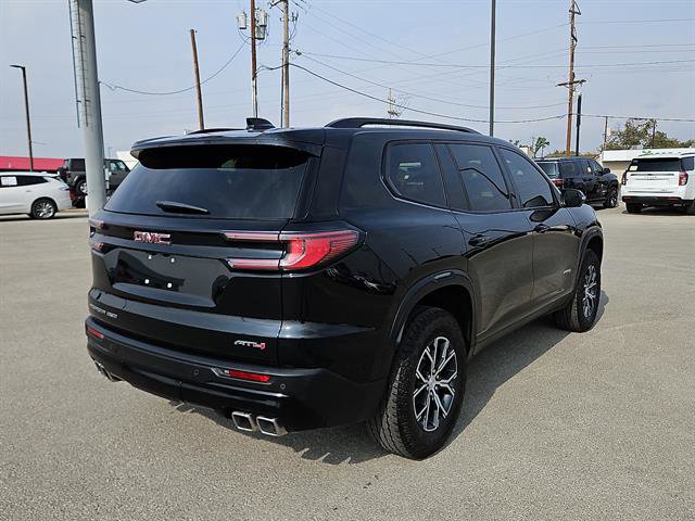Used 2024 GMC Acadia AT4 w/ Luxury Package image 5