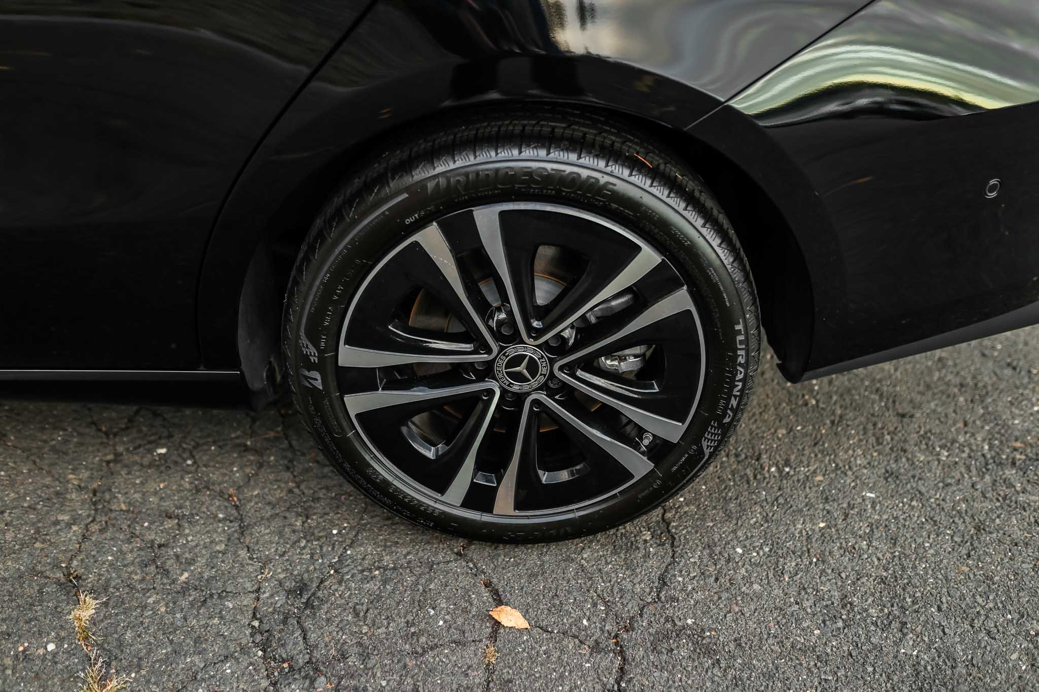 Used 2025 Mercedes-Benz CLA 250 4MATIC image 13