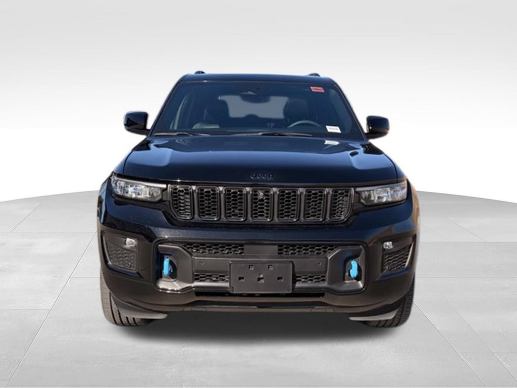 Used 2024 Jeep Grand Cherokee Limited 4xe AWD/4WD image 4
