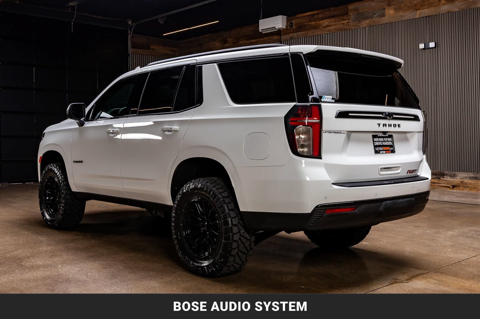 Used 2024 Chevrolet Tahoe RST w/ Luxury Package AWD/4WD image 7
