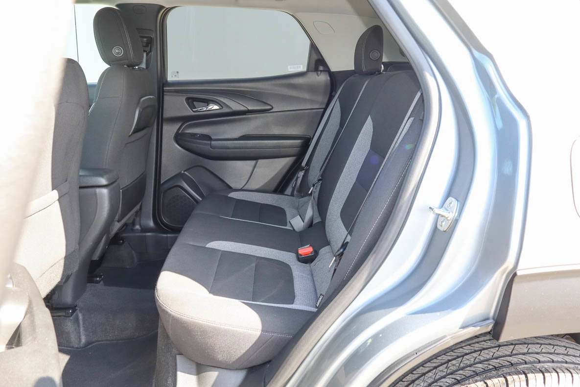 Used 2025 Chevrolet TrailBlazer LT AWD/4WD image 8