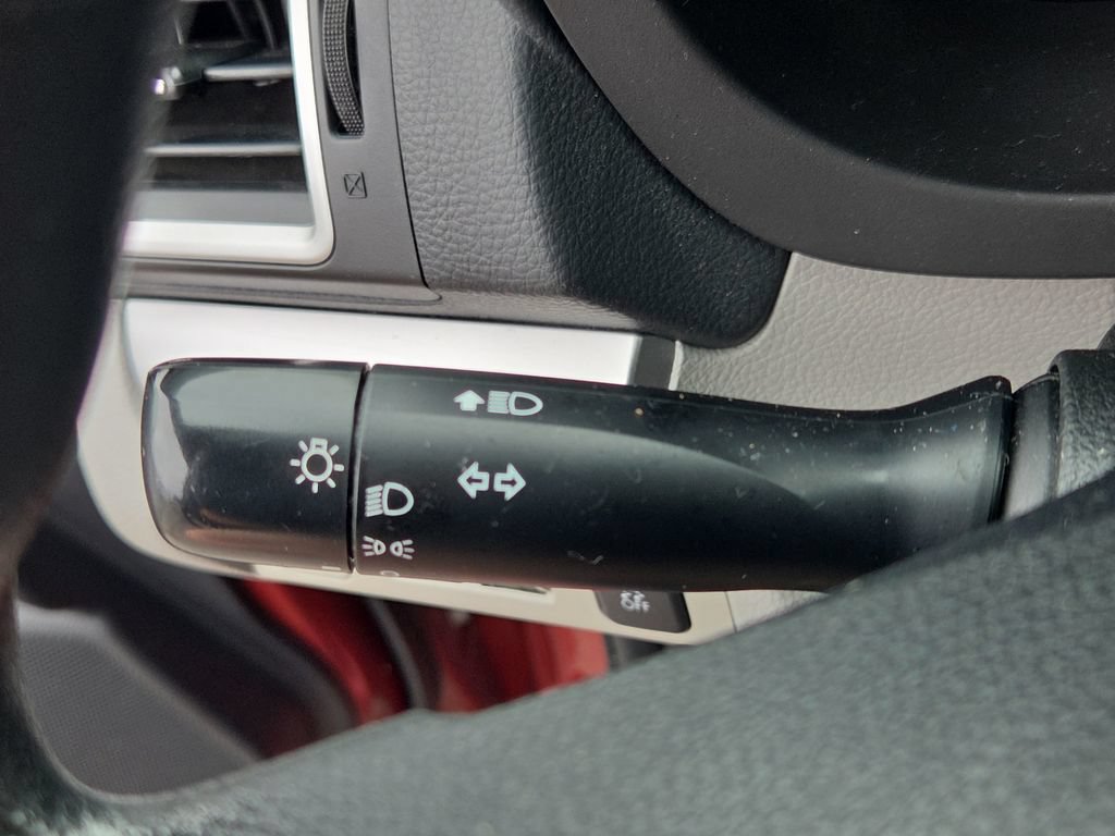 Used 2018 Subaru Forester 2.5i Premium w/ All-Weather Package AWD/4WD image 30