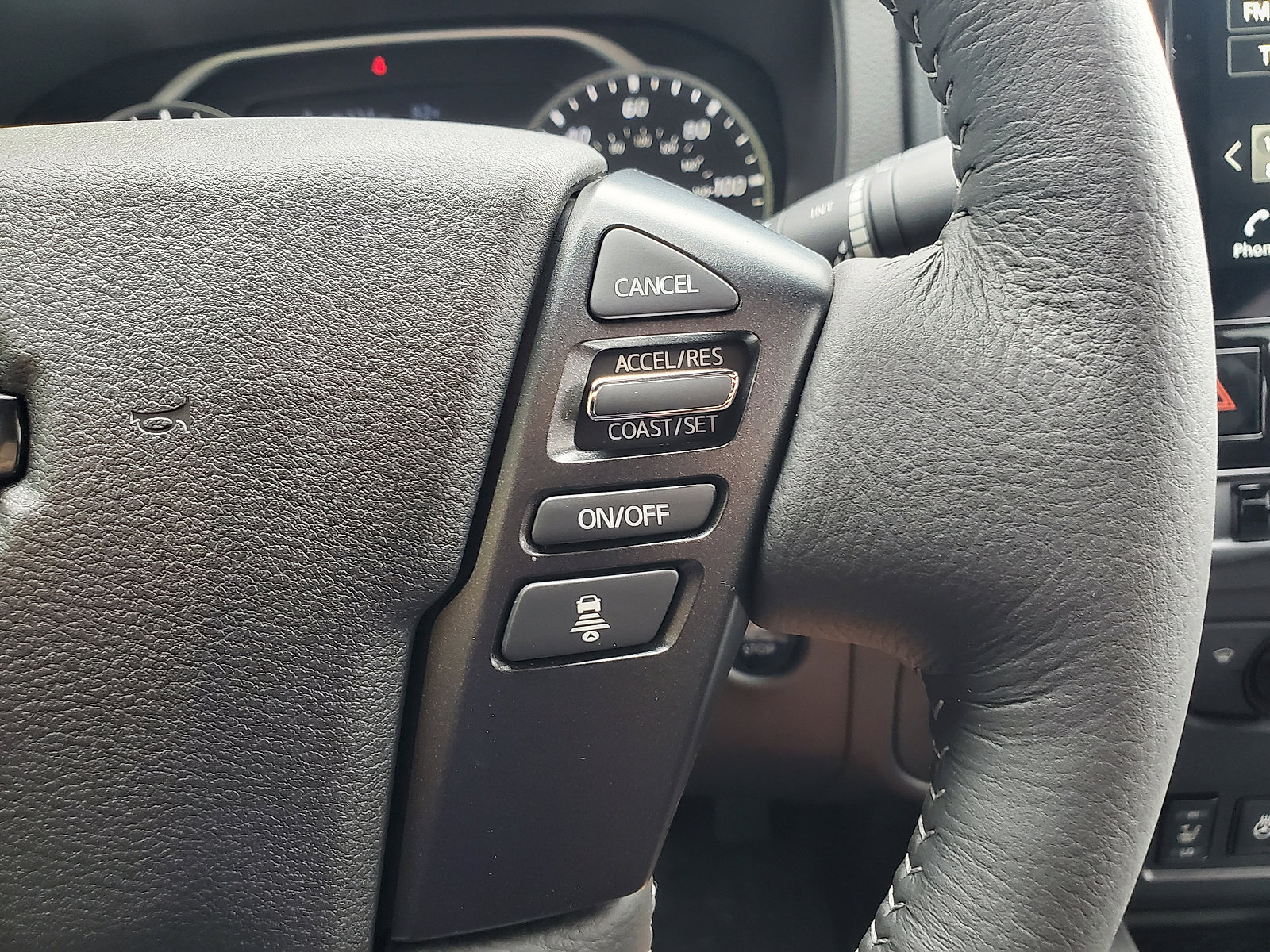 New 2026 Nissan Frontier SV w/ All-Weather Content Package AWD/4WD image 18