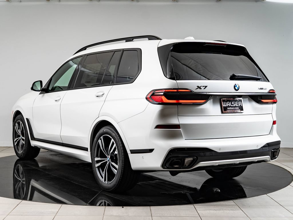 New 2027 BMW X7 xDrive40i w/ Executive Package AWD/4WD image 6