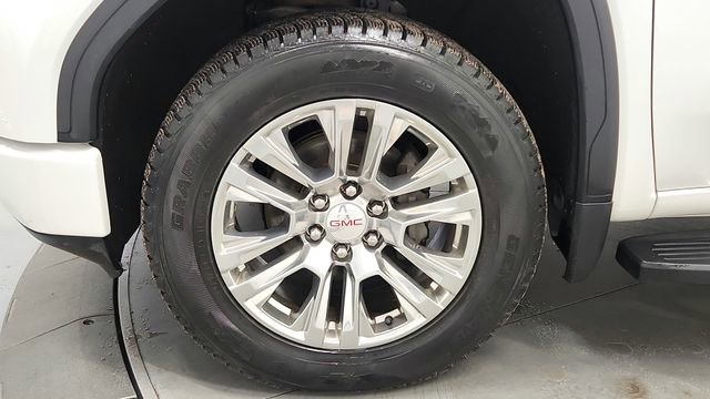 Used 2021 GMC Sierra 1500 Denali w/ Driver Alert Package II AWD/4WD image 17