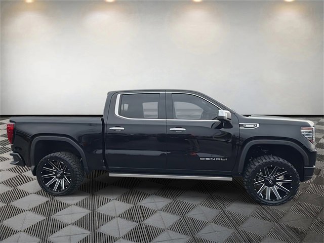 Used 2023 GMC Sierra 1500 Denali w/ Denali Reserve Package image 4