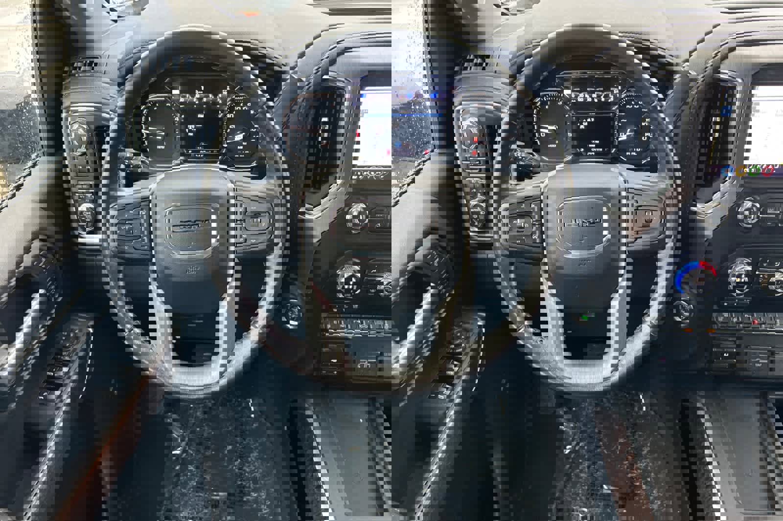 Used 2020 GMC Sierra 3500 Denali w/ Denali Ultimate Package image 15