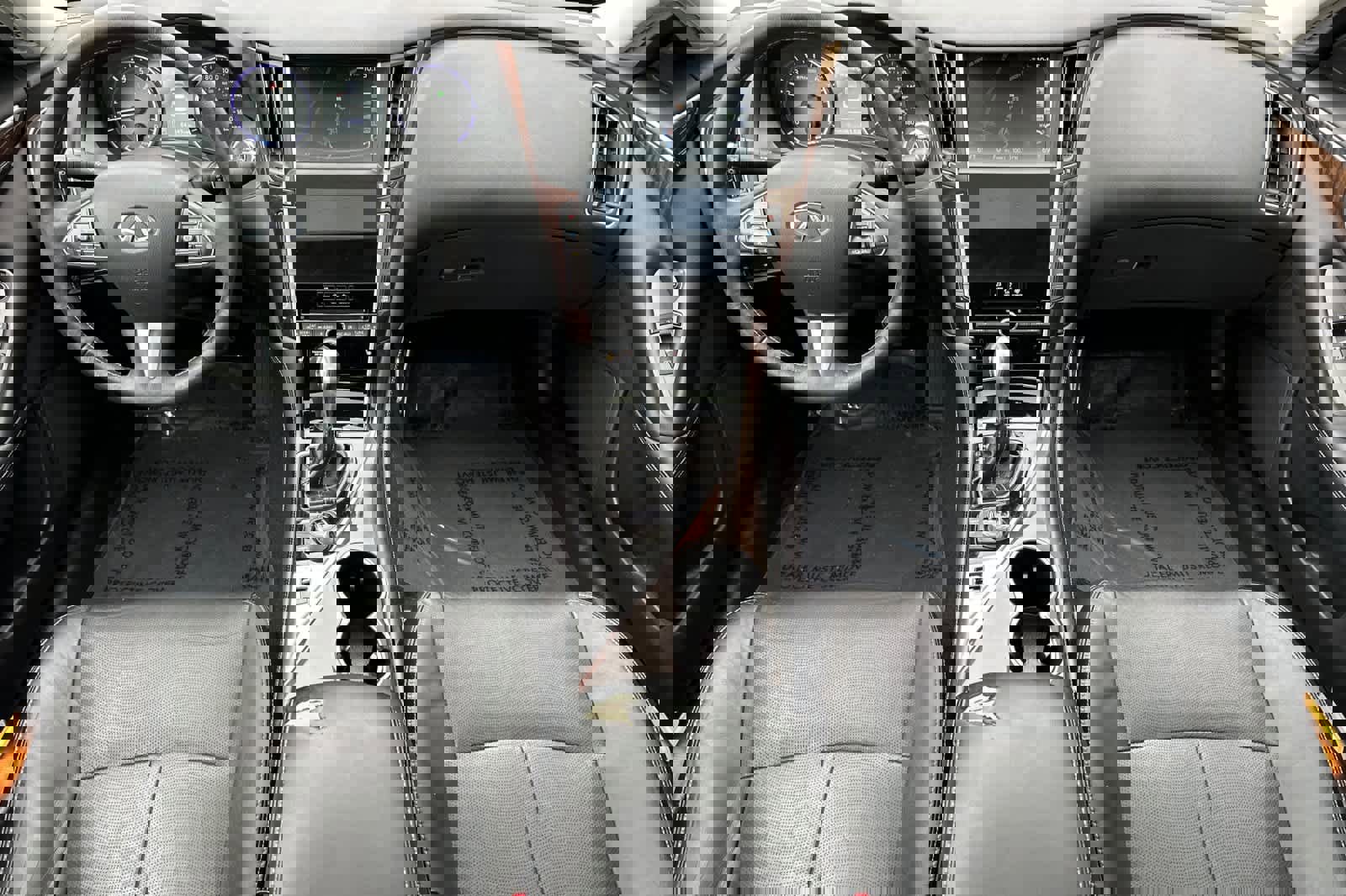 Used 2014 INFINITI Q50 Premium w/ Deluxe Technology Package image 3