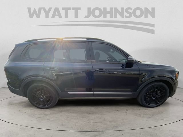 Used 2023 Kia Telluride EX X-Line image 11