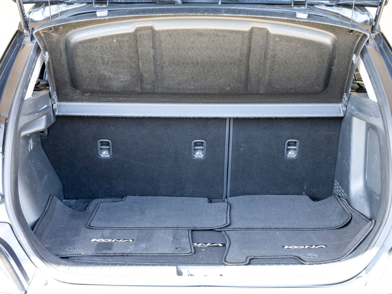 Used 2023 Hyundai Kona Limited image 22