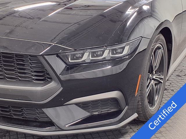 Used 2024 Ford Mustang Premium image 11