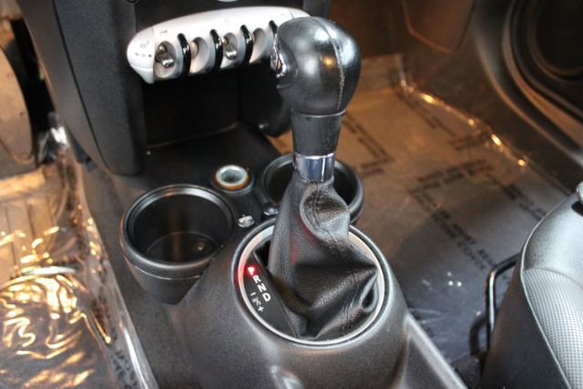 Used 2008 MINI Cooper Hardtop FWD image 12