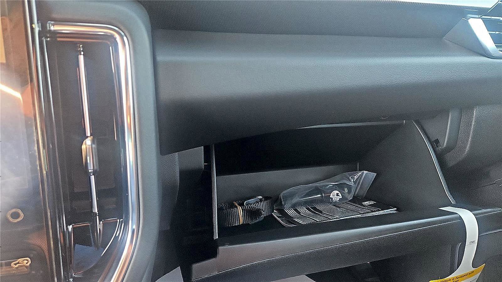 New 2026 GMC Yukon Elevation w/ LPO, Floor Liner Package image 34