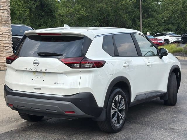 Used 2023 Nissan Rogue SV AWD/4WD image 7