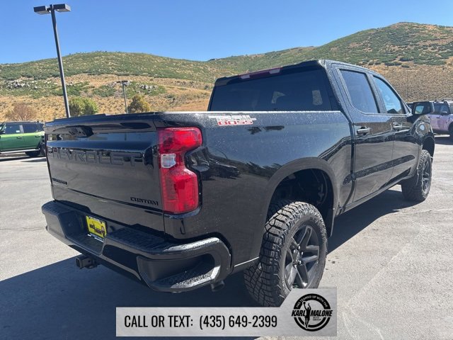 Used 2026 Chevrolet Silverado 1500 Custom Trail Boss w/ LPO, Dark Essentials Package image 4