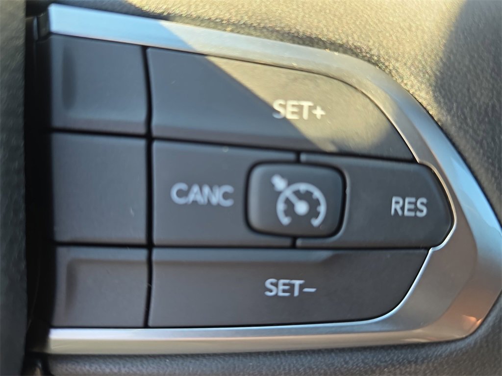 New 2026 Jeep Compass Latitude image 18