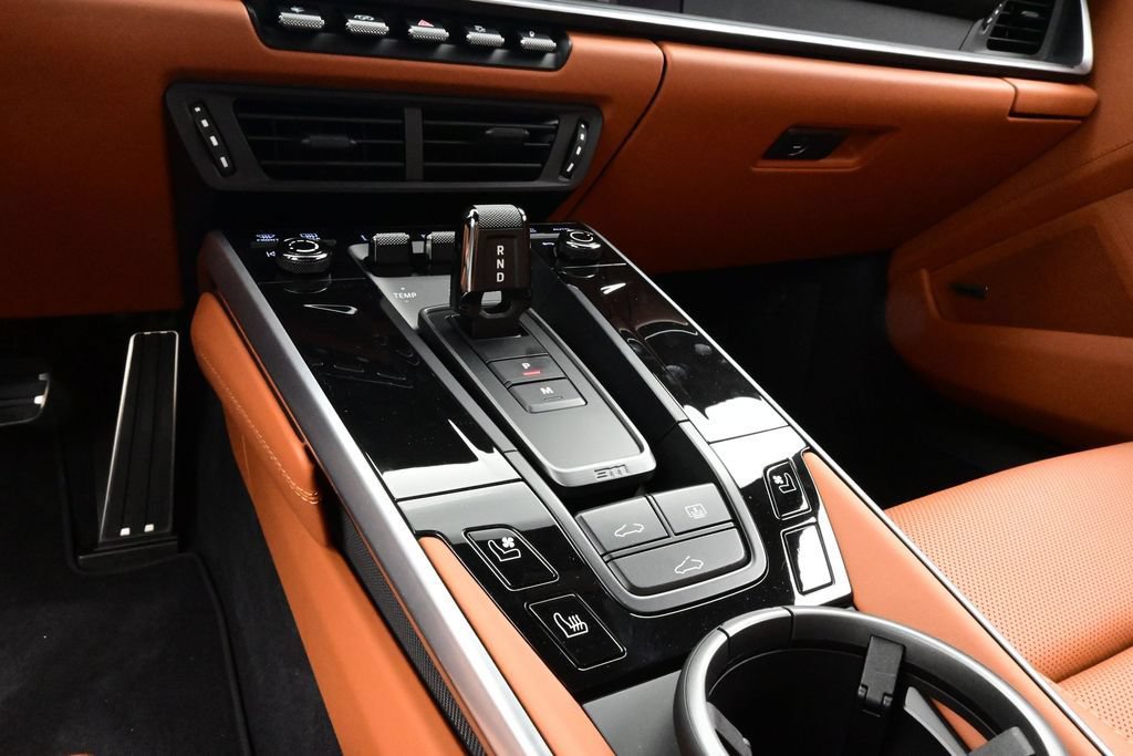 Certified 2026 Porsche 911 Carrera 4S AWD/4WD image 11