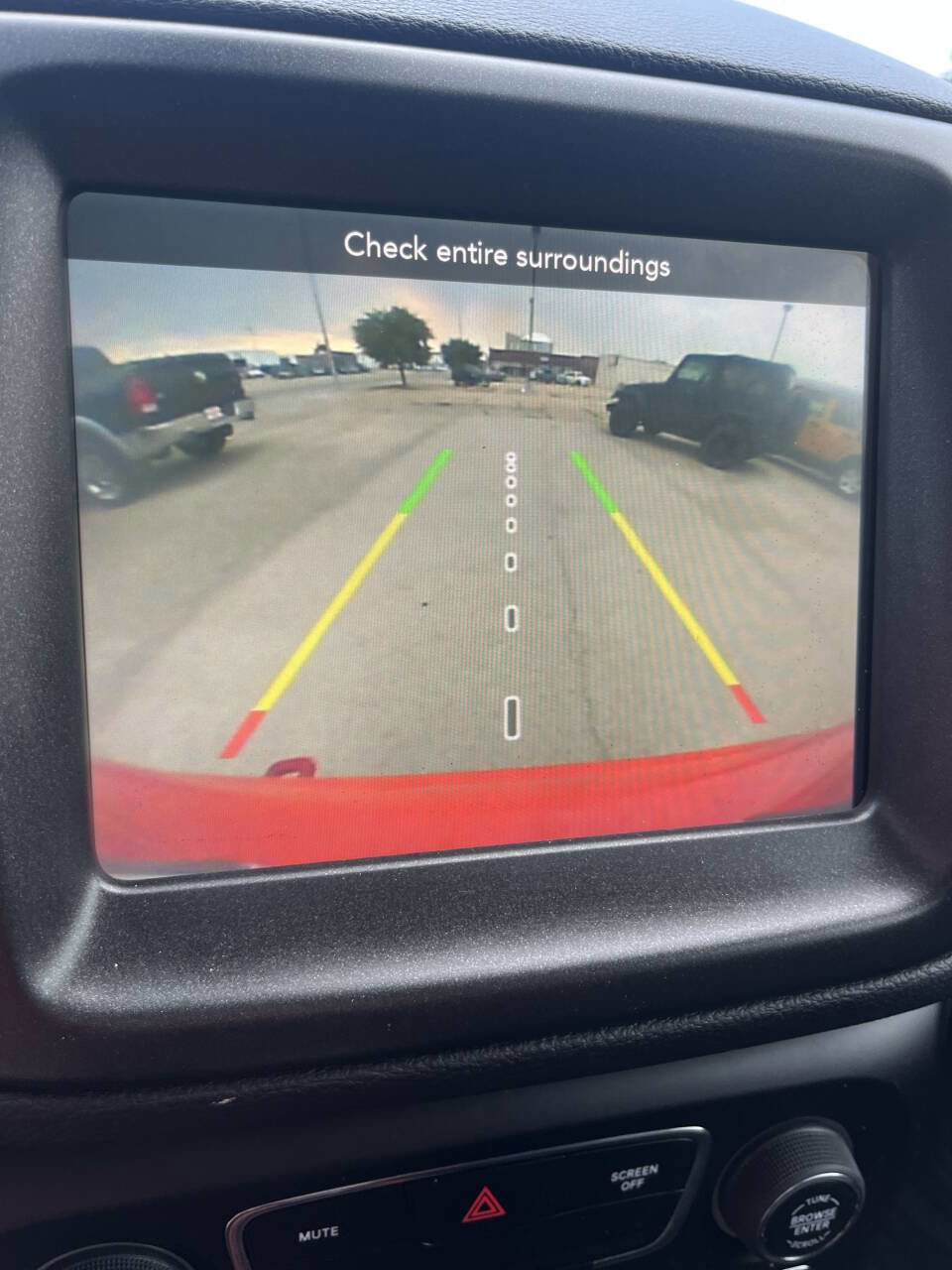 Used 2019 Jeep Compass Trailhawk image 11