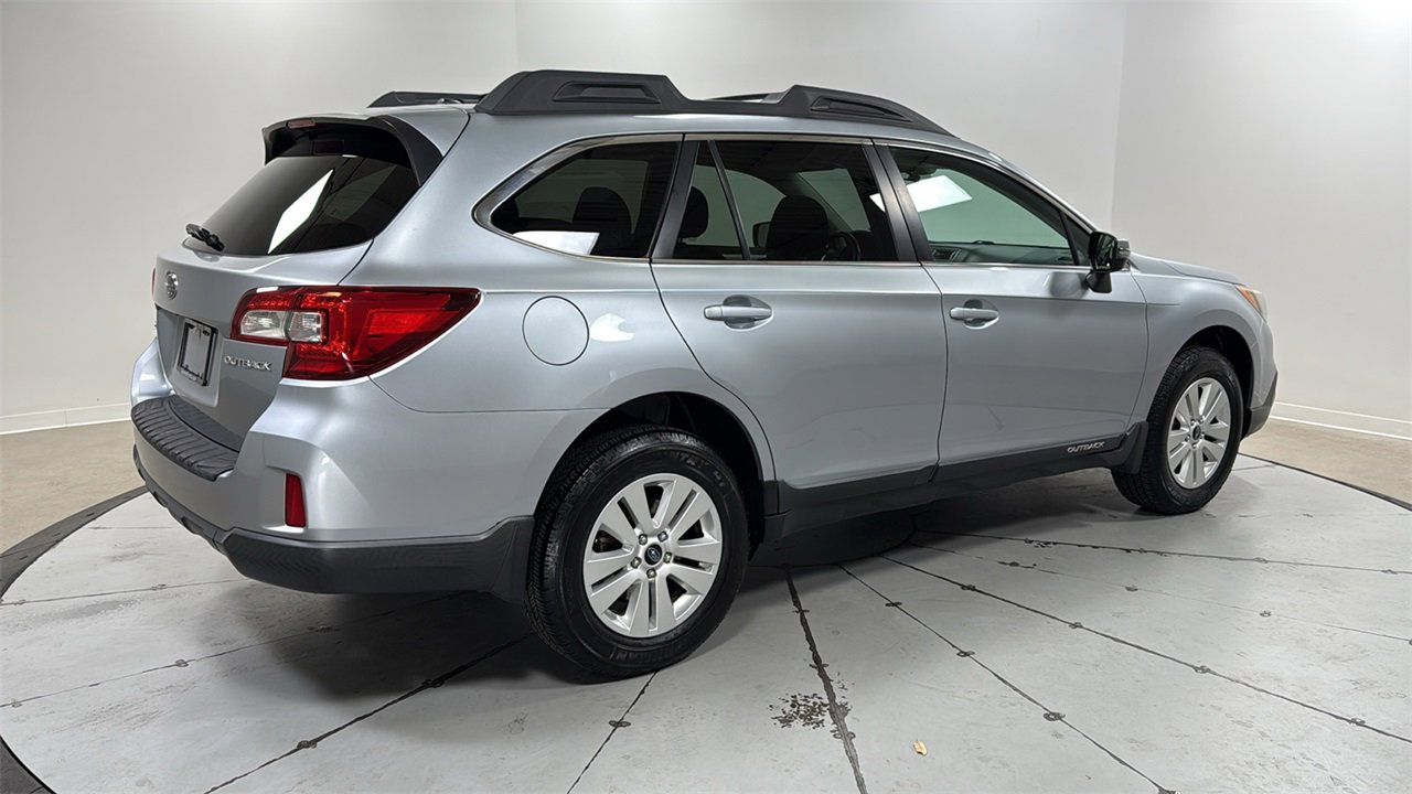 Used 2015 Subaru Outback 2.5i Premium image 5