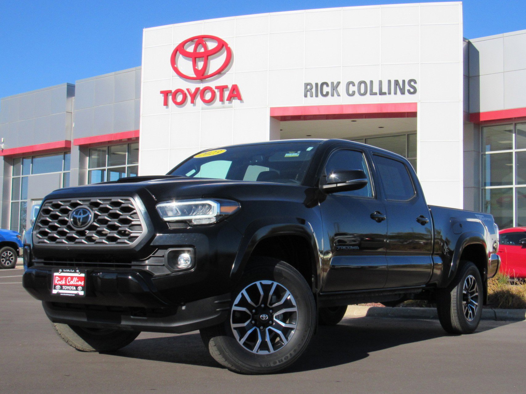 Used 2023 Toyota Tacoma SR5