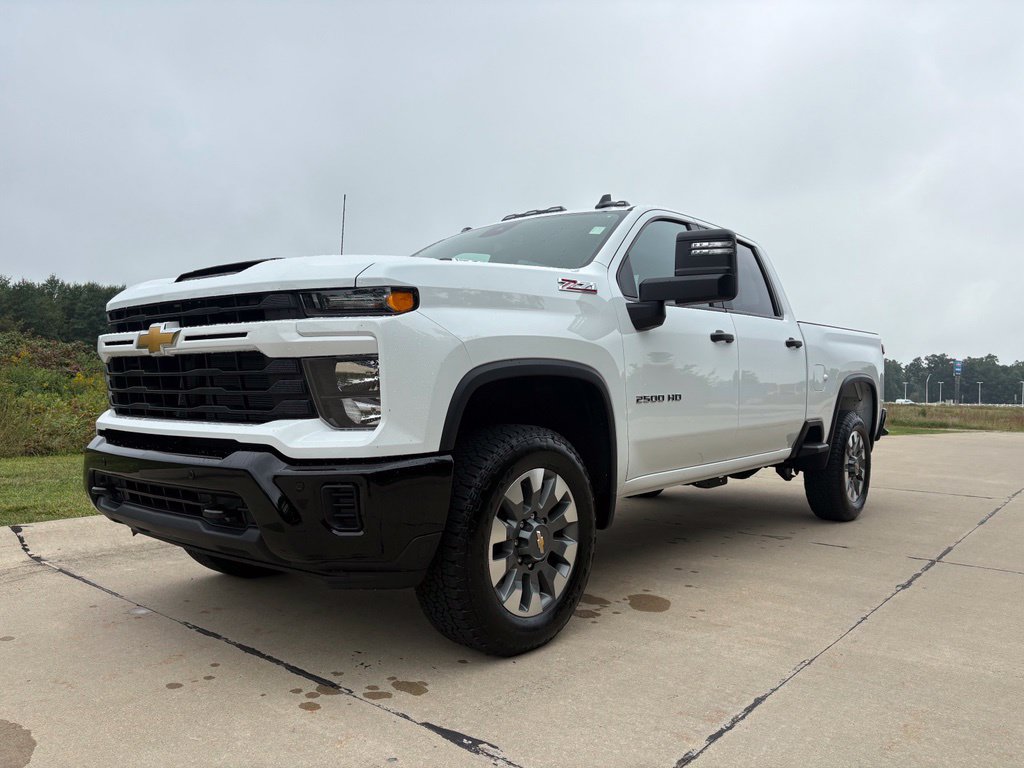 New 2026 Chevrolet Silverado 2500 Custom w/ Custom Value Package AWD/4WD image 1