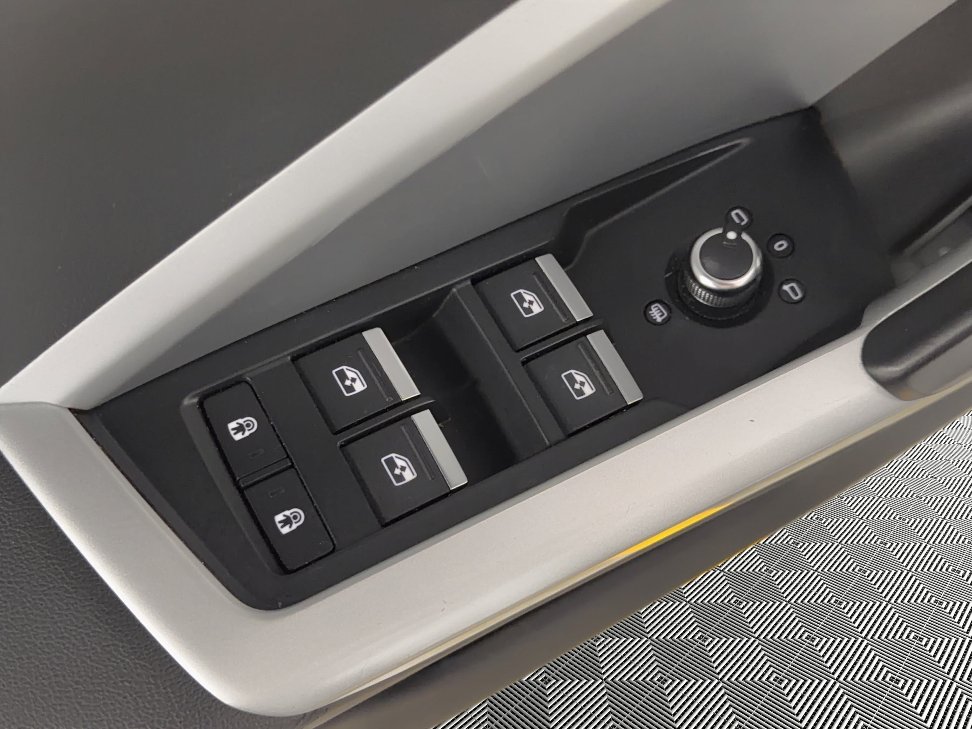 Used 2021 Audi Q3 2.0T Premium AWD/4WD image 15