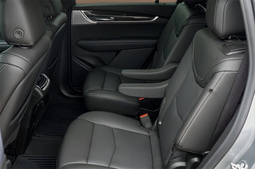 New 2025 Cadillac XT6 Sport w/ Technology Package image 20