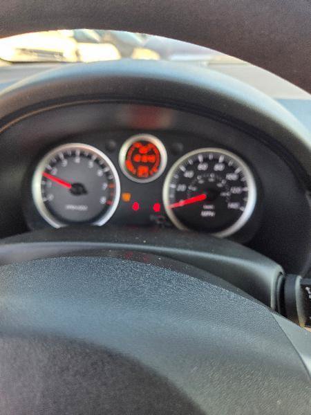 Used 2012 Nissan Sentra 2.0 S FWD image 9