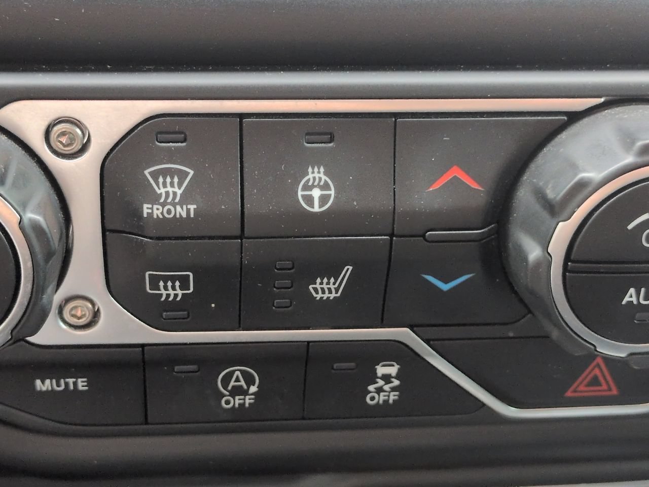 Used 2022 Jeep Gladiator Rubicon w/ LED Lighting Group AWD/4WD image 20