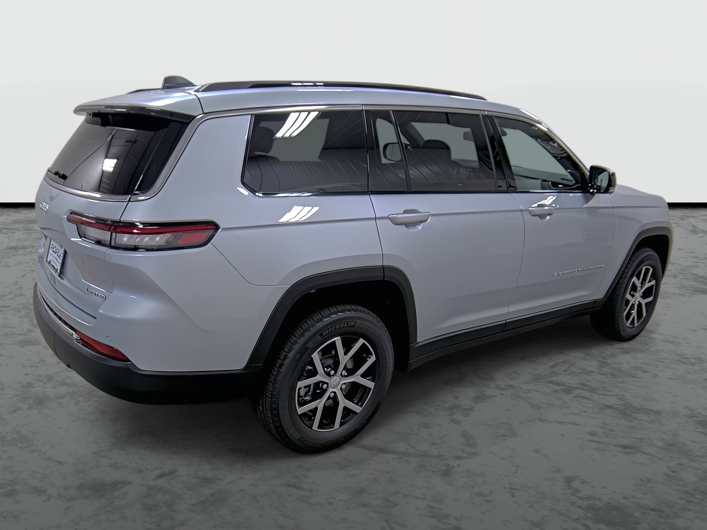 New 2025 Jeep Grand Cherokee L Limited w/ Luxury Tech Group II image 4