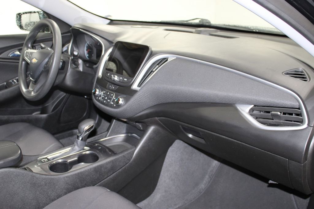 Used 2023 Chevrolet Malibu LT image 26