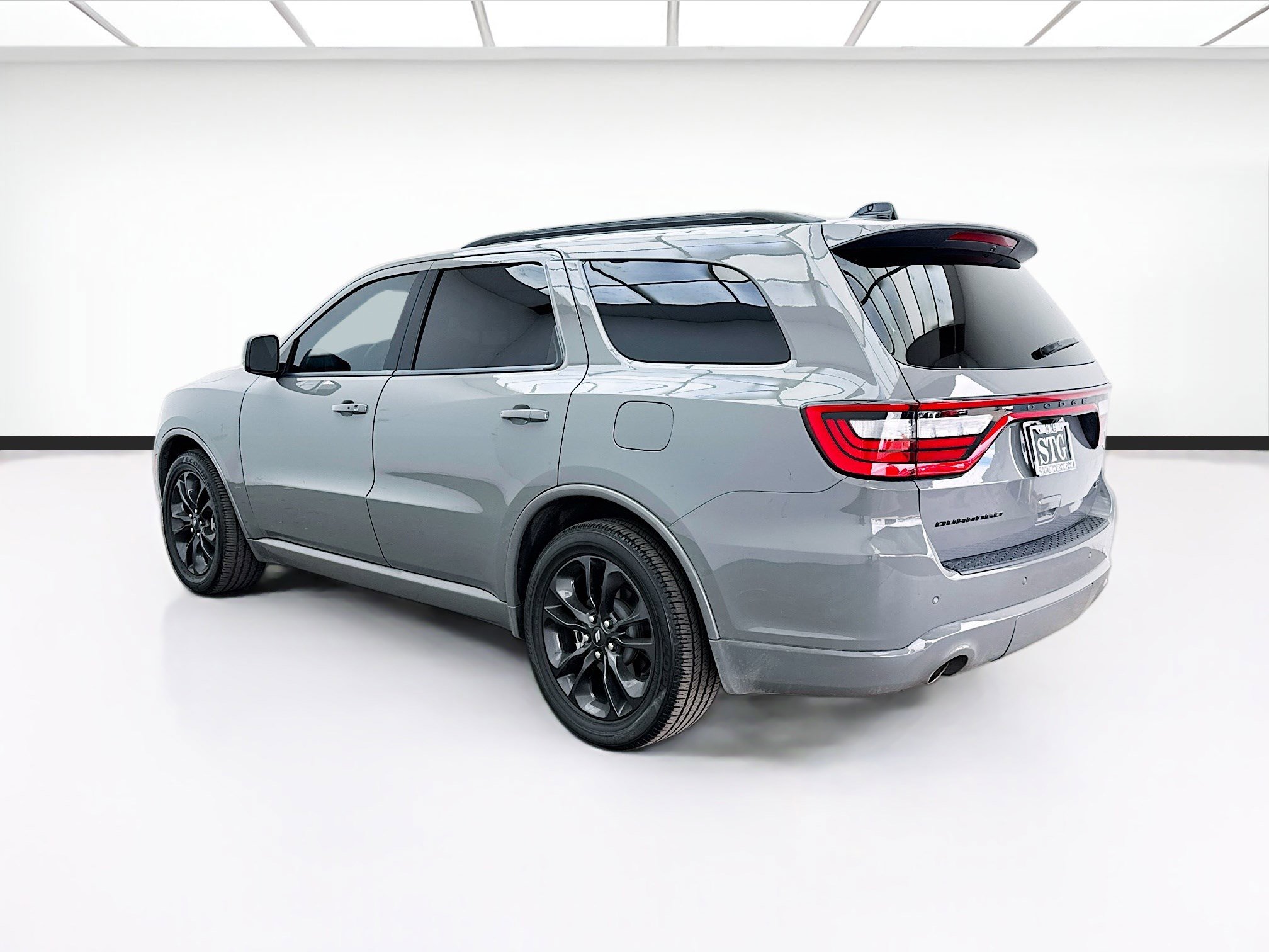 Used 2024 Dodge Durango GT w/ Blacktop Package RWD image 6