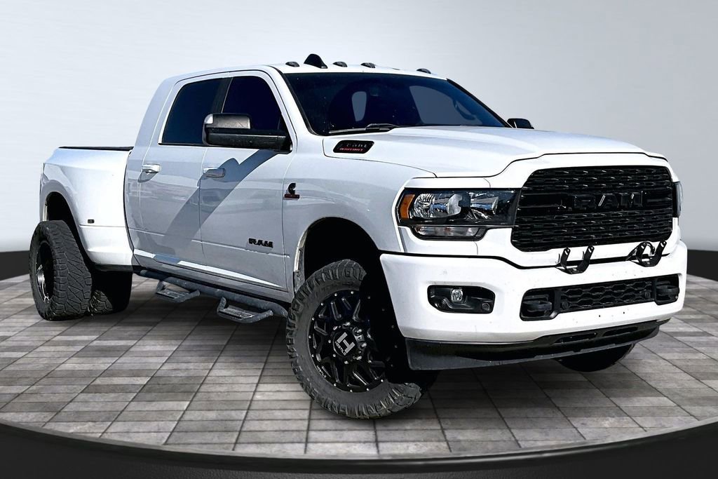 Used 2022 RAM 3500 Big Horn w/ Night Edition image 37