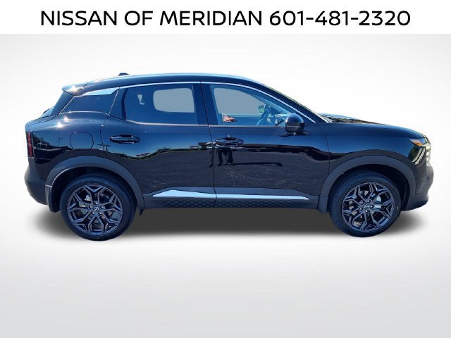 New 2027 Nissan Kicks SR FWD image 6