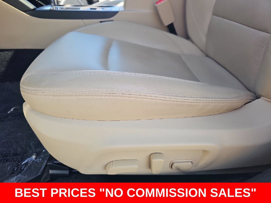 Used 2019 Subaru Outback 3.6R Limited AWD/4WD image 29