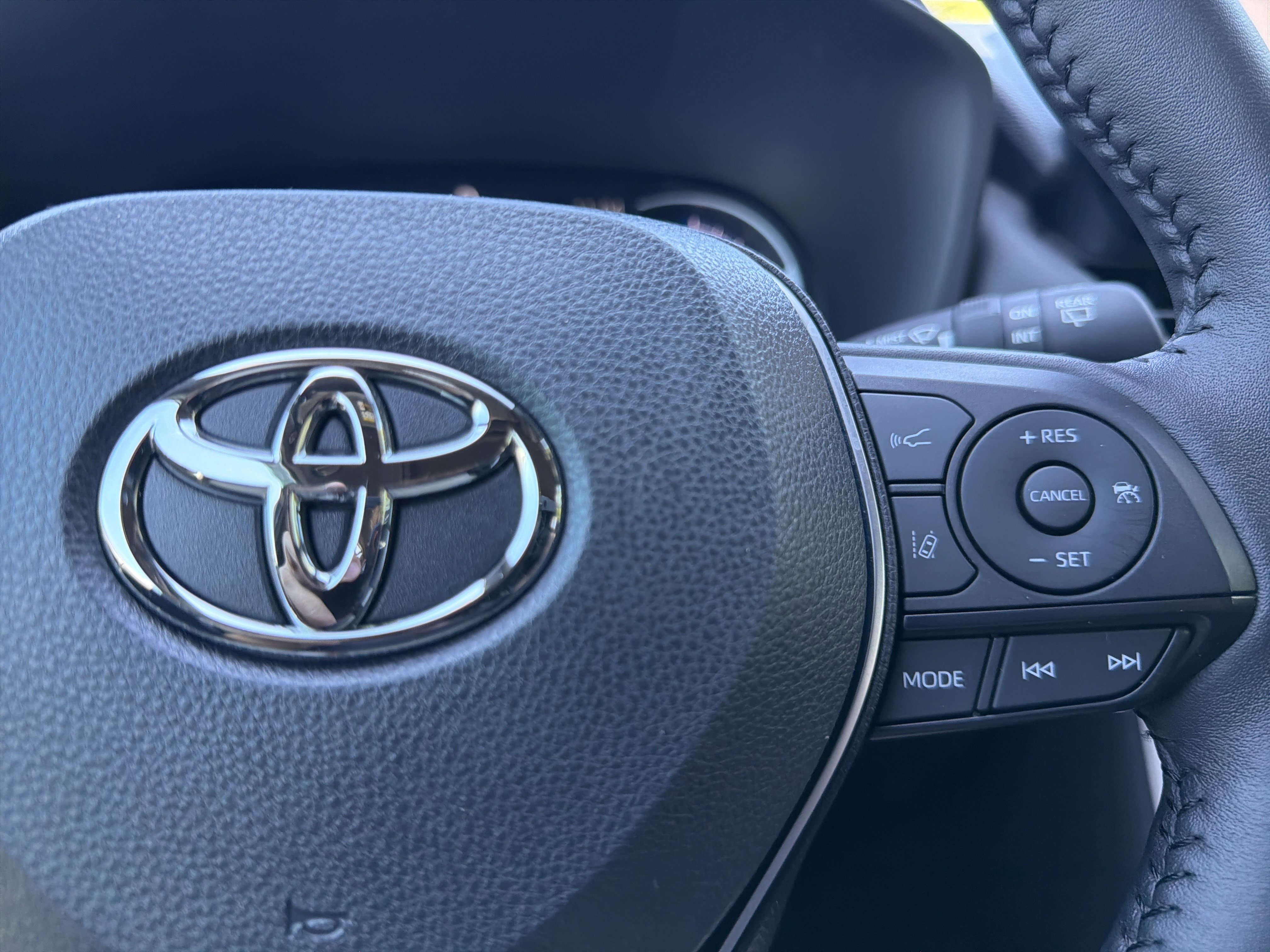 Used 2024 Toyota RAV4 XSE w/ Weather Package AWD/4WD image 30