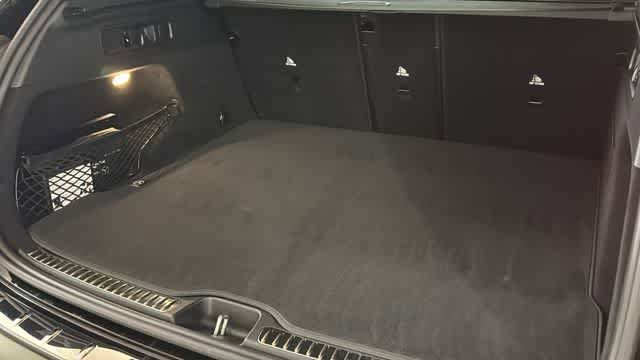 Used 2026 Mercedes-Benz GLC 300 4MATIC image 31