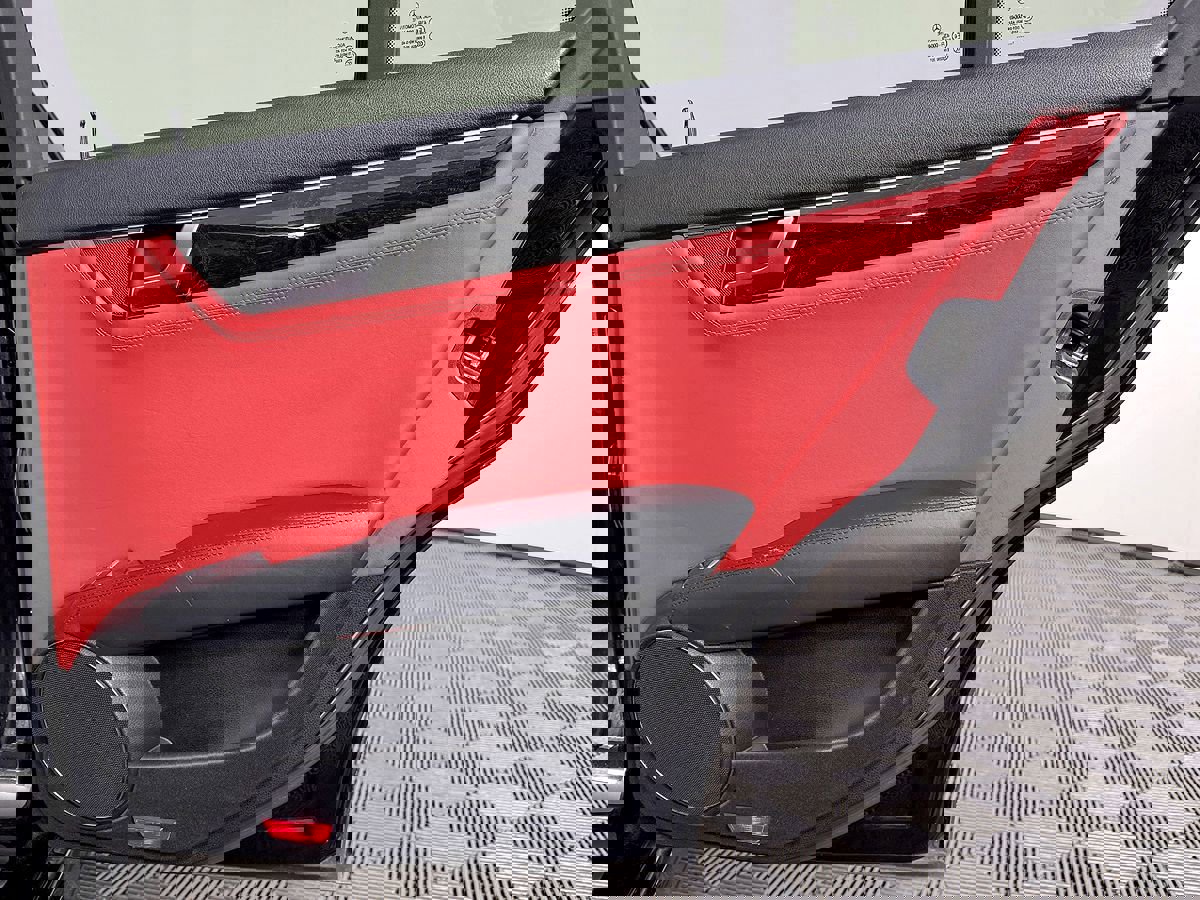 Used 2012 Mercedes-Benz C 63 AMG Sedan image 29