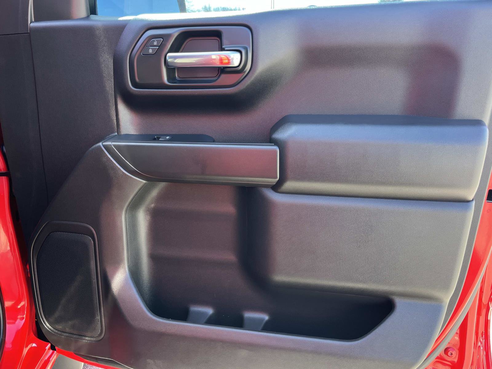 Used 2023 Chevrolet Silverado 1500 Custom image 23