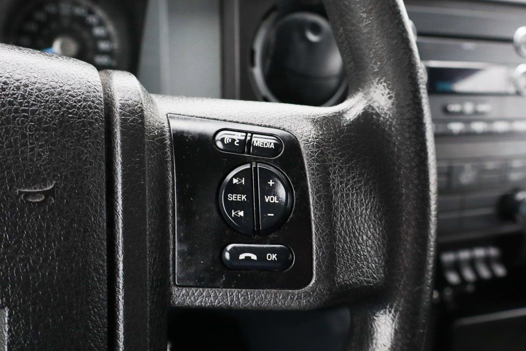 Used 2016 Ford F650 2WD Crew Cab Super Duty image 29
