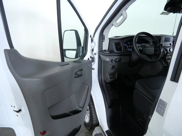 Certified 2025 Ford Transit 250 Low Roof w/ Exterior Upgrade Package RWD image 16